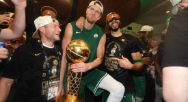 篮球重磅交易！杜兰特力挺，普尔加盟火箭队新赛季夺冠雄心勃勃